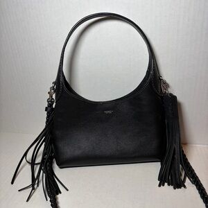 Coach Brooklyn 23 With Fringe Natural Full Grain Leather CAL95 Black